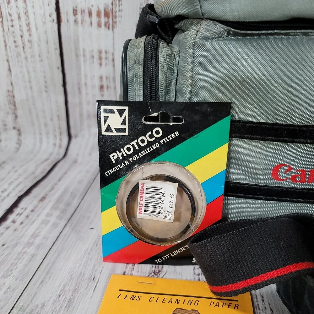 Canon EOS 620 650 SLR 35mm Film Camera with Sigma 28-70mms Flash Bag Accessories
